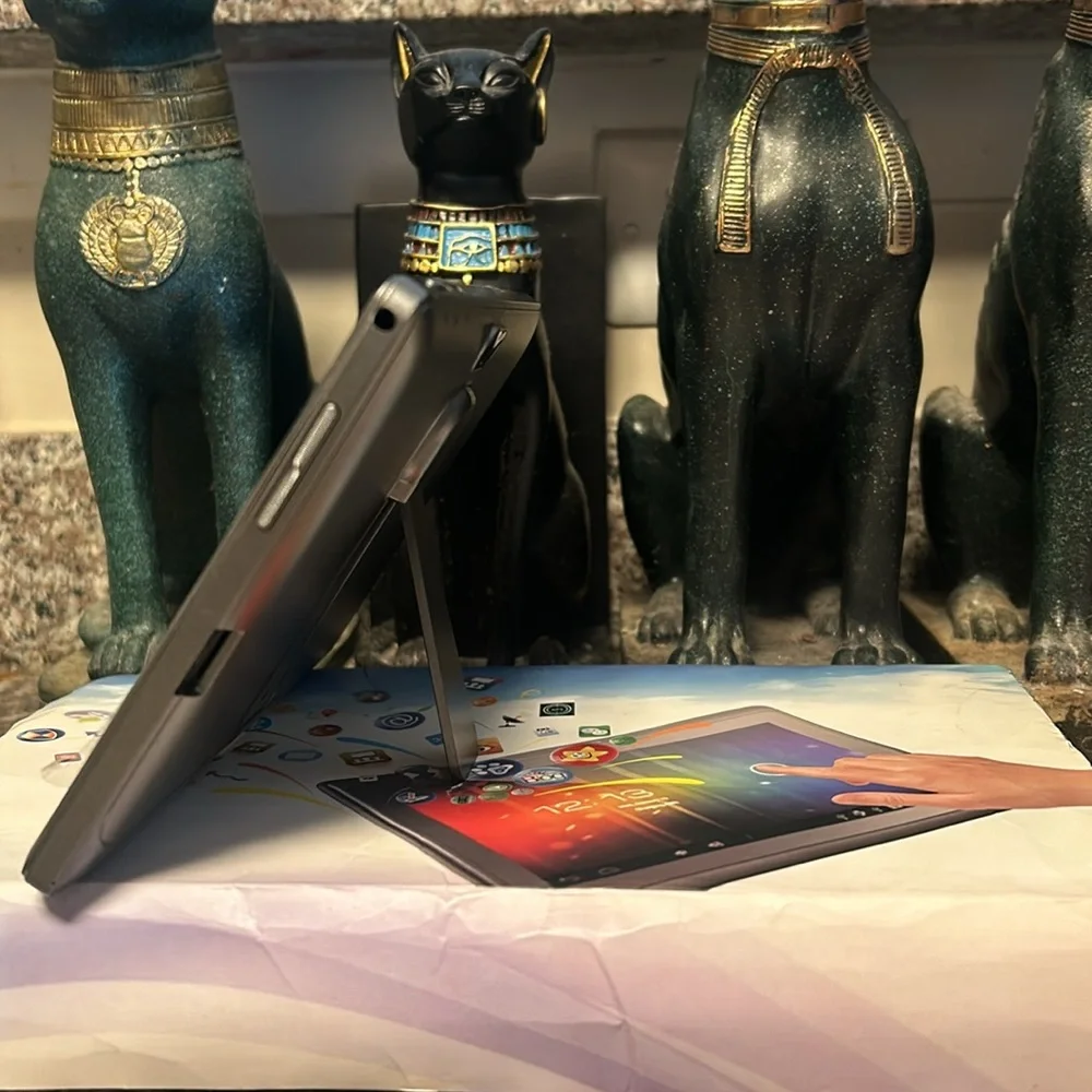 Android - Picture 5 of 6